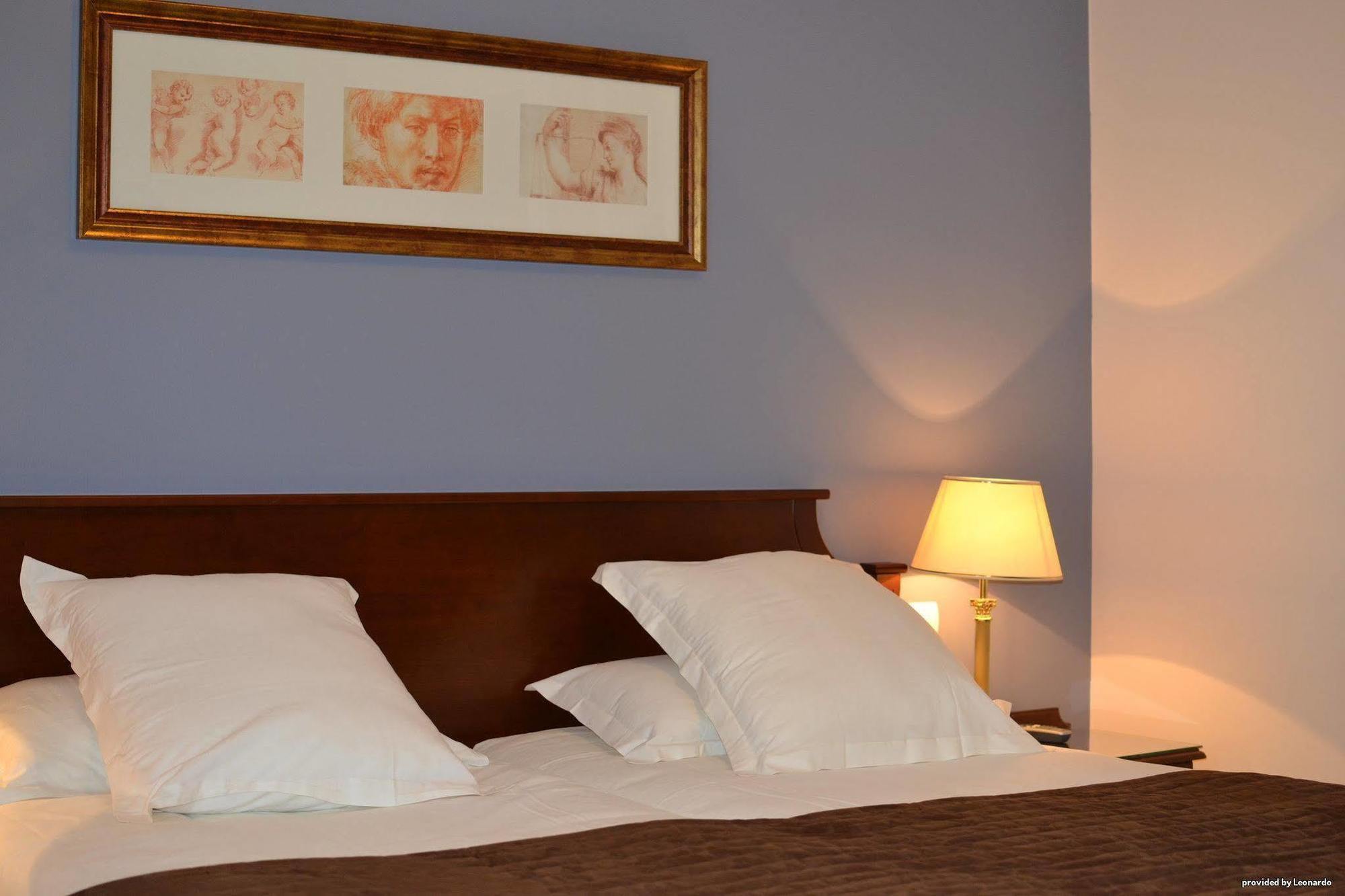 Amiral Hôtel Paris Ngoại thất bức ảnh