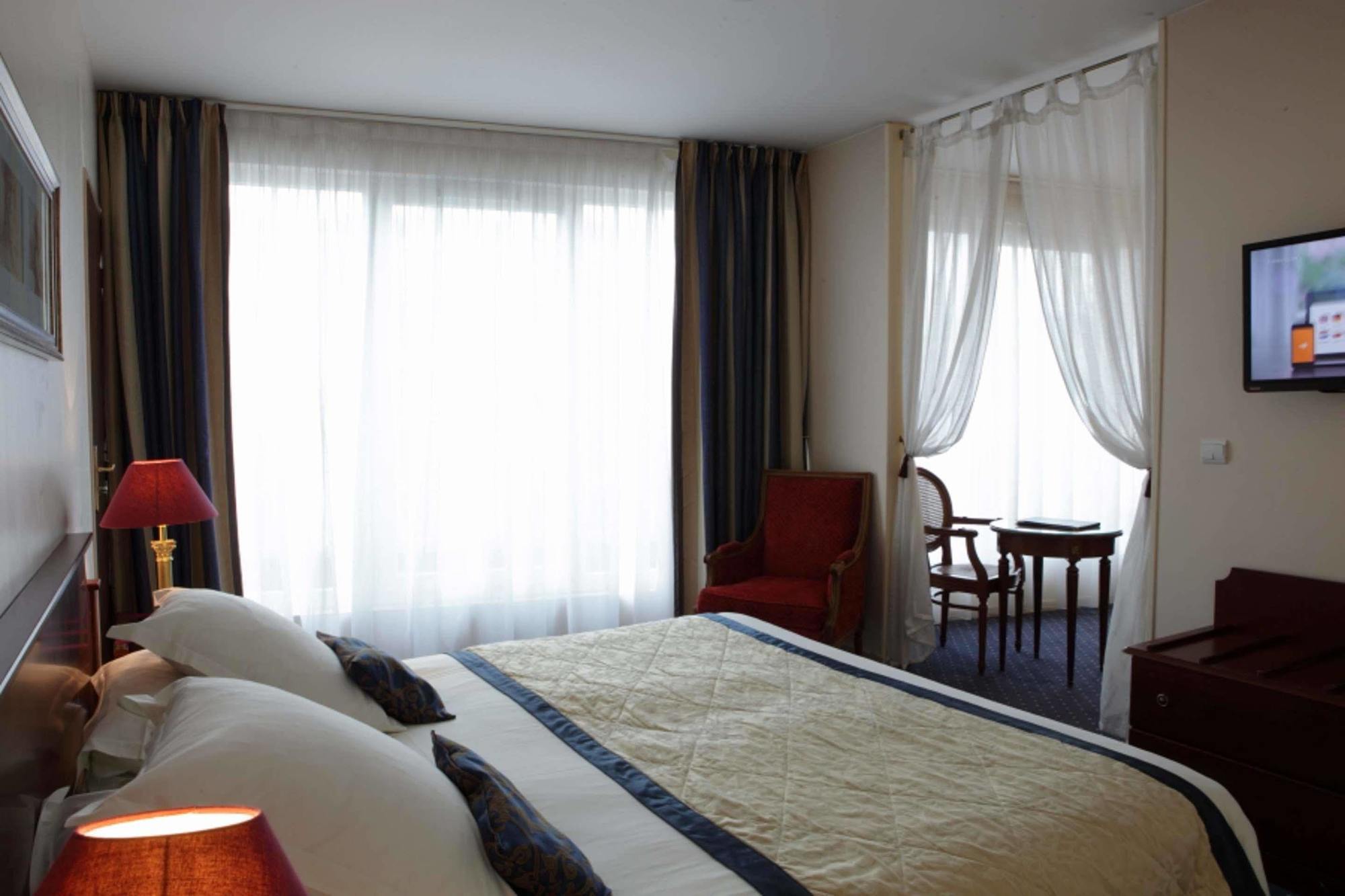 Amiral Hôtel Paris Ngoại thất bức ảnh