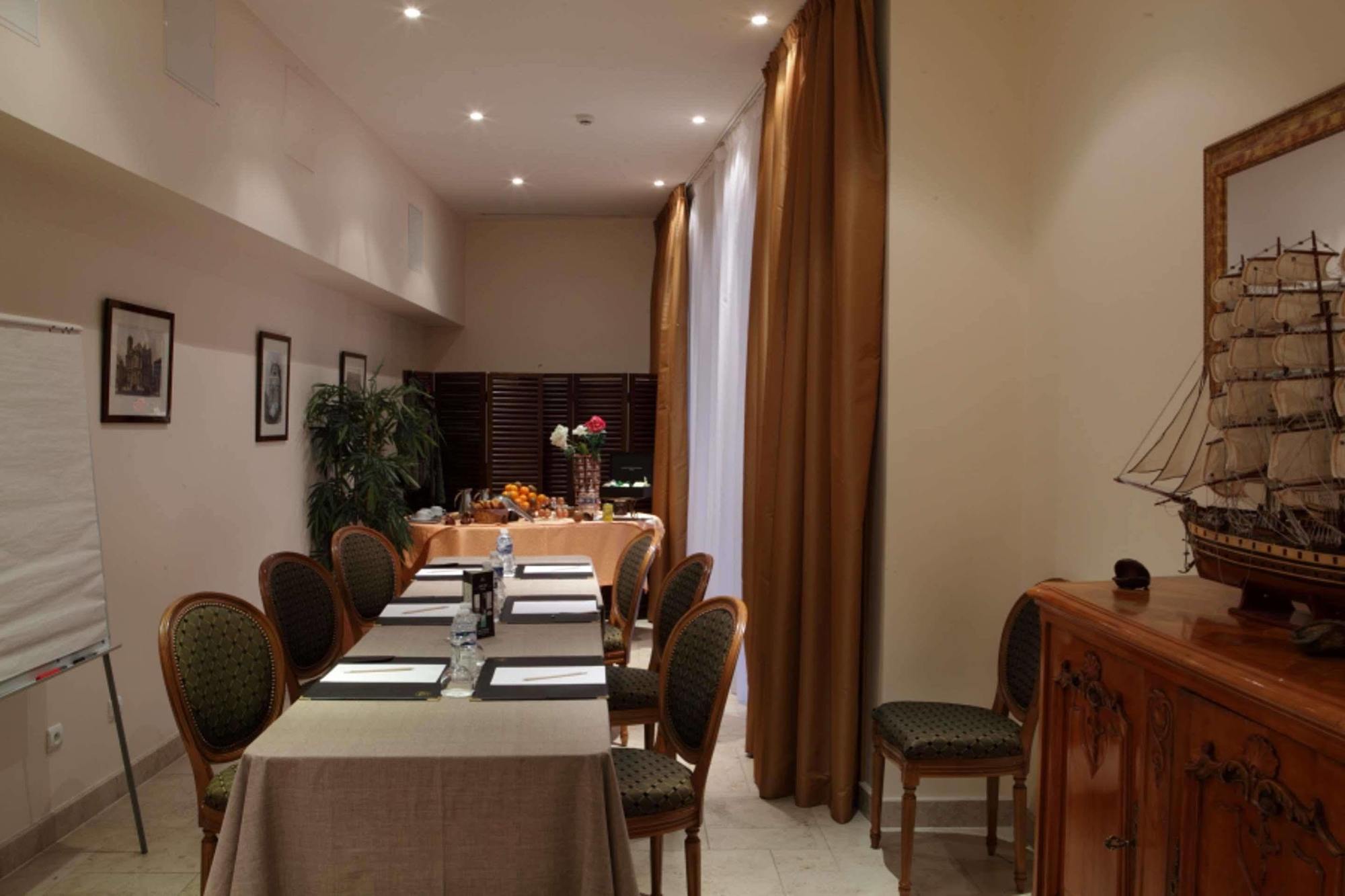 Amiral Hôtel Paris Ngoại thất bức ảnh